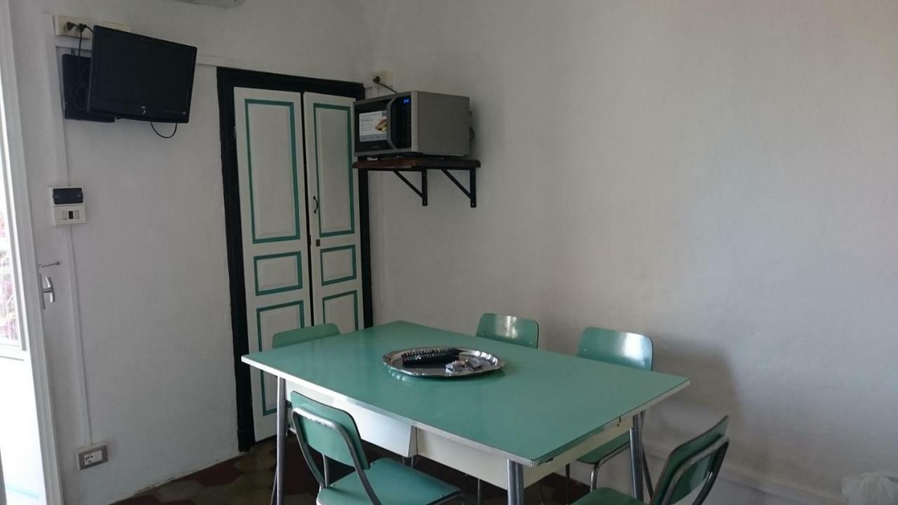 Risorgimento Apartment Cipressa Bagian luar foto