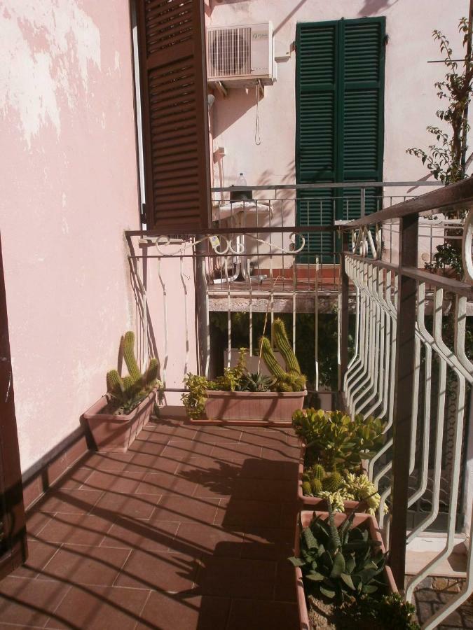 Risorgimento Apartment Cipressa Bagian luar foto